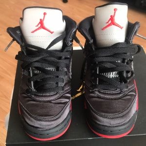 Jordan 5 retro sneakers, black satin, size 13US.